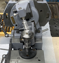 Load image into Gallery viewer, Gears for Makers | Onsite & Hands-On